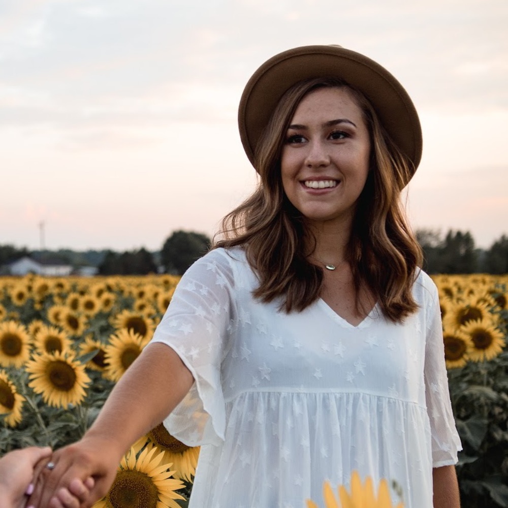 Meet your Posher, Sara